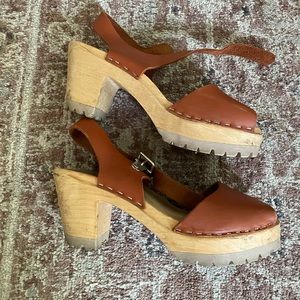 MIA Brown Clogs